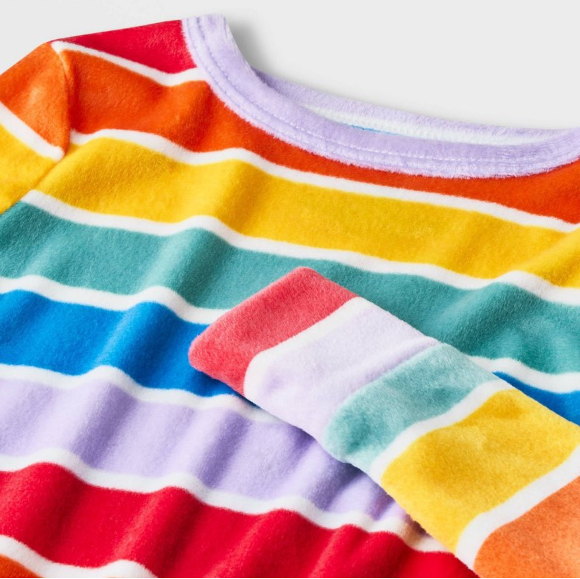 Cat & Jack Toddlers’ 2pc Rainbow Striped Snuggly Soft Pajama Set